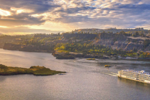 All-Inclusive USA River Cruises along the Columbia