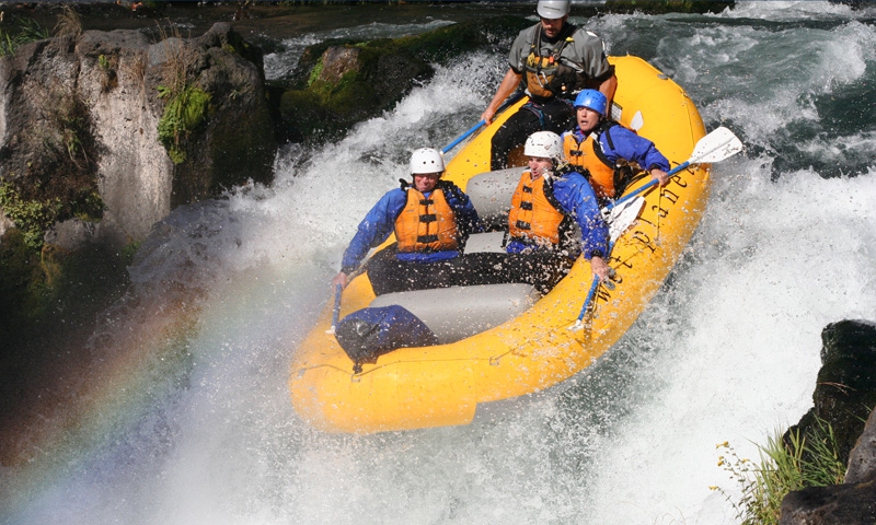 Rafting by River Jump Rock on the White Salmon River